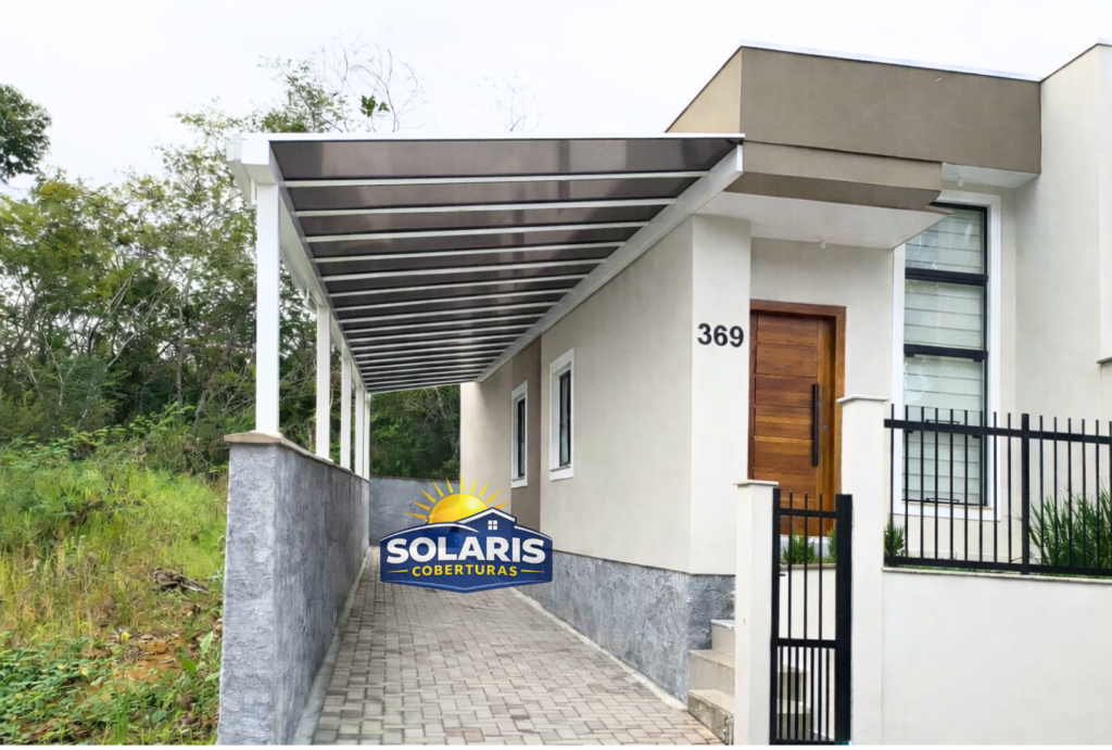 Solaris Coberturas de Policarbonatos - Carlos Cobertura do Garagem Externa - logo centro