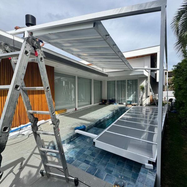 Solaris Construções e Coberturas de Policarbonato Alveolar e Compactor Retrátil - SC - RS (32)